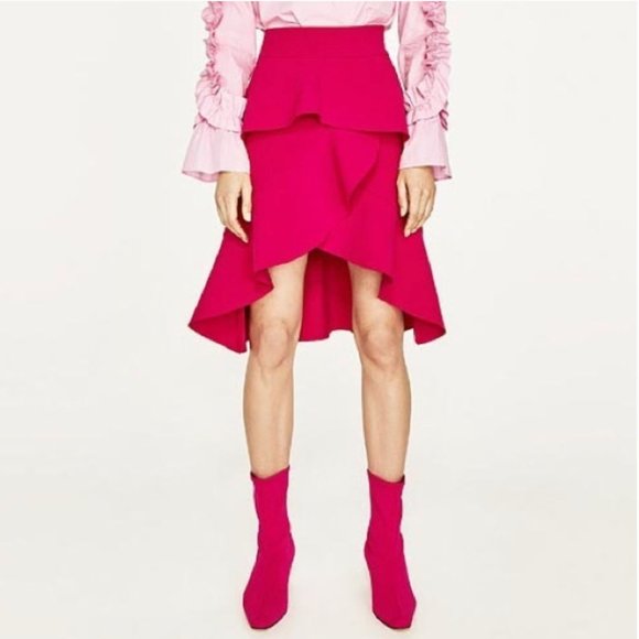 Zara Dresses & Skirts - ZARA FUSCHIA TIERED RUFFLED RAW EDGE SKIRT